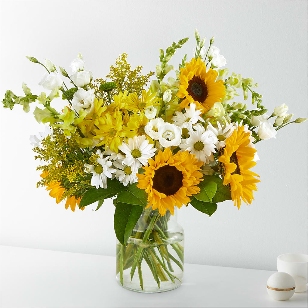 Hello Sunshine Bouquet – CARMIN'S FLOWER SHOP, Laredo TX