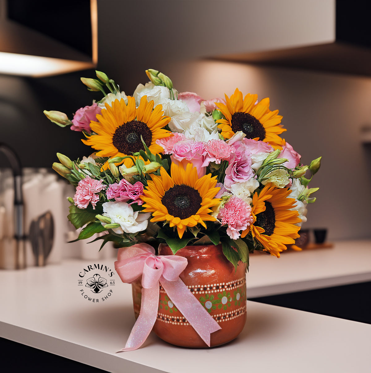 Isabel Bouquet – CARMIN'S FLOWER SHOP, Laredo TX