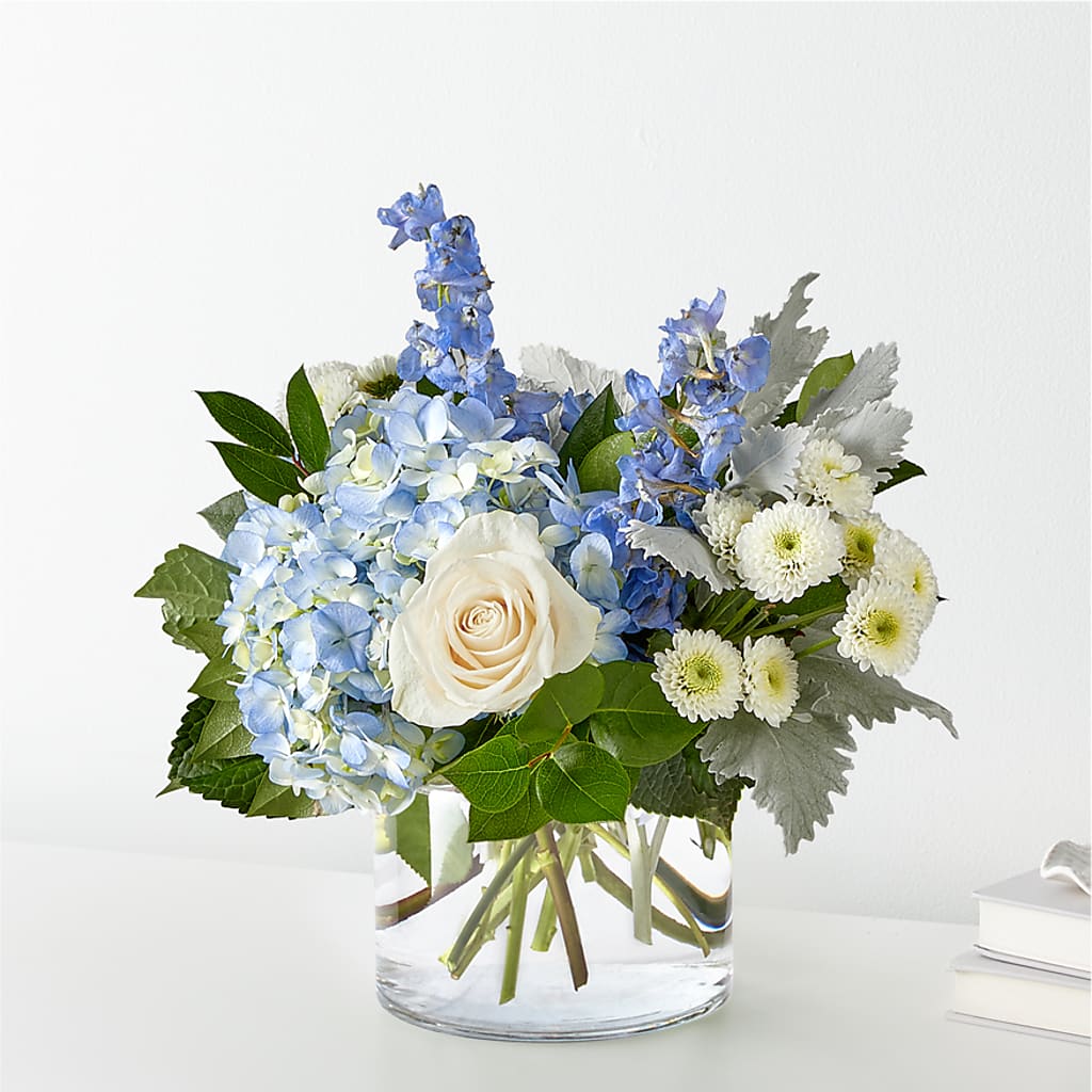 Clear Skies Bouquet – CARMIN'S FLOWER SHOP, Laredo TX