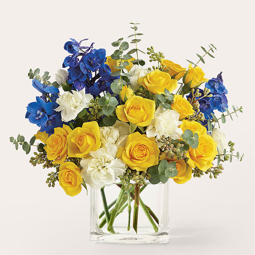 Sparkling Citrine Bouquet – CARMIN'S FLOWER SHOP, Laredo TX