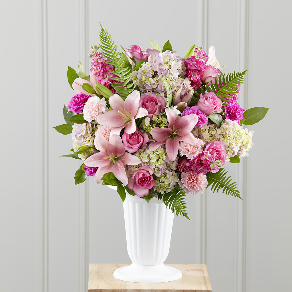 Never-Ending Love Arrangement – CARMIN'S FLOWER SHOP, Laredo TX