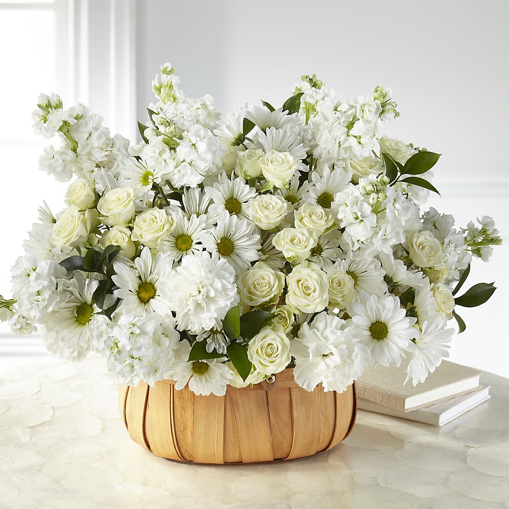 Graceful Garden Basket – CARMIN'S FLOWER SHOP, Laredo TX