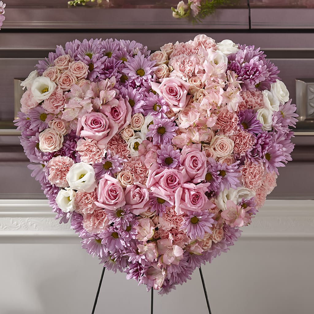 Heaven's Light Heart – CARMIN'S FLOWER SHOP, Laredo TX