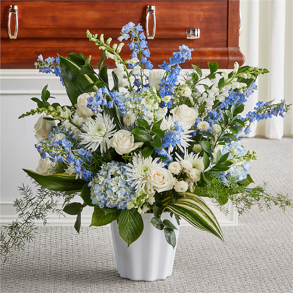 Everlasting Memories Floor Basket – CARMIN'S FLOWER SHOP, Laredo TX