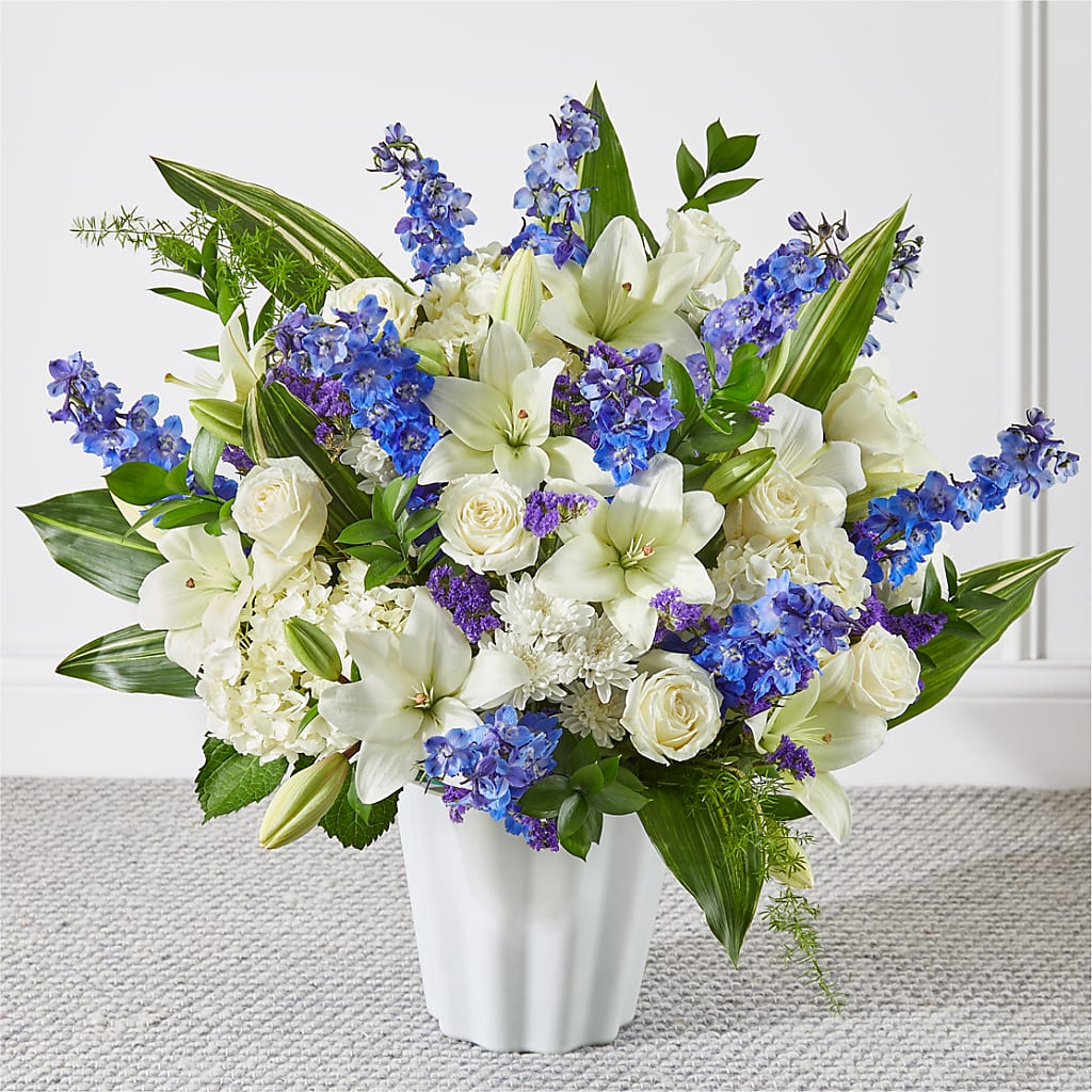Take Comfort Floor Basket – CARMIN'S FLOWER SHOP, Laredo TX