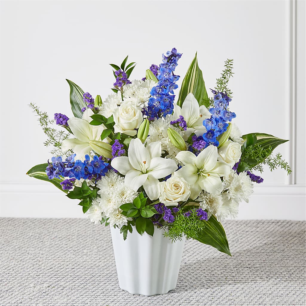 Take Comfort Floor Basket – CARMIN'S FLOWER SHOP, Laredo TX