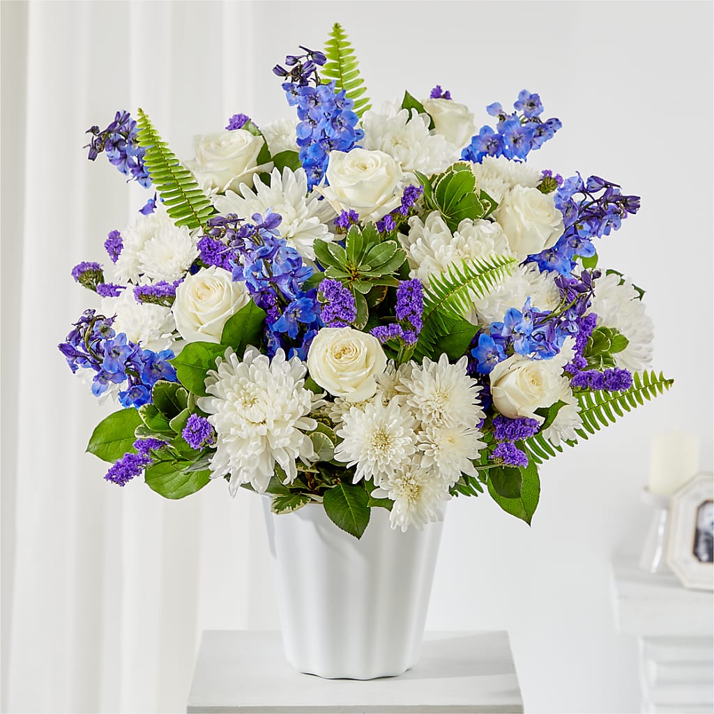 Hold Dear Tabletop Basket – CARMIN'S FLOWER SHOP, Laredo TX