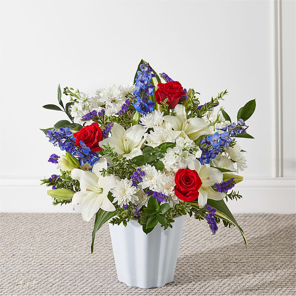 Consoled Floor Basket – CARMIN'S FLOWER SHOP, Laredo TX