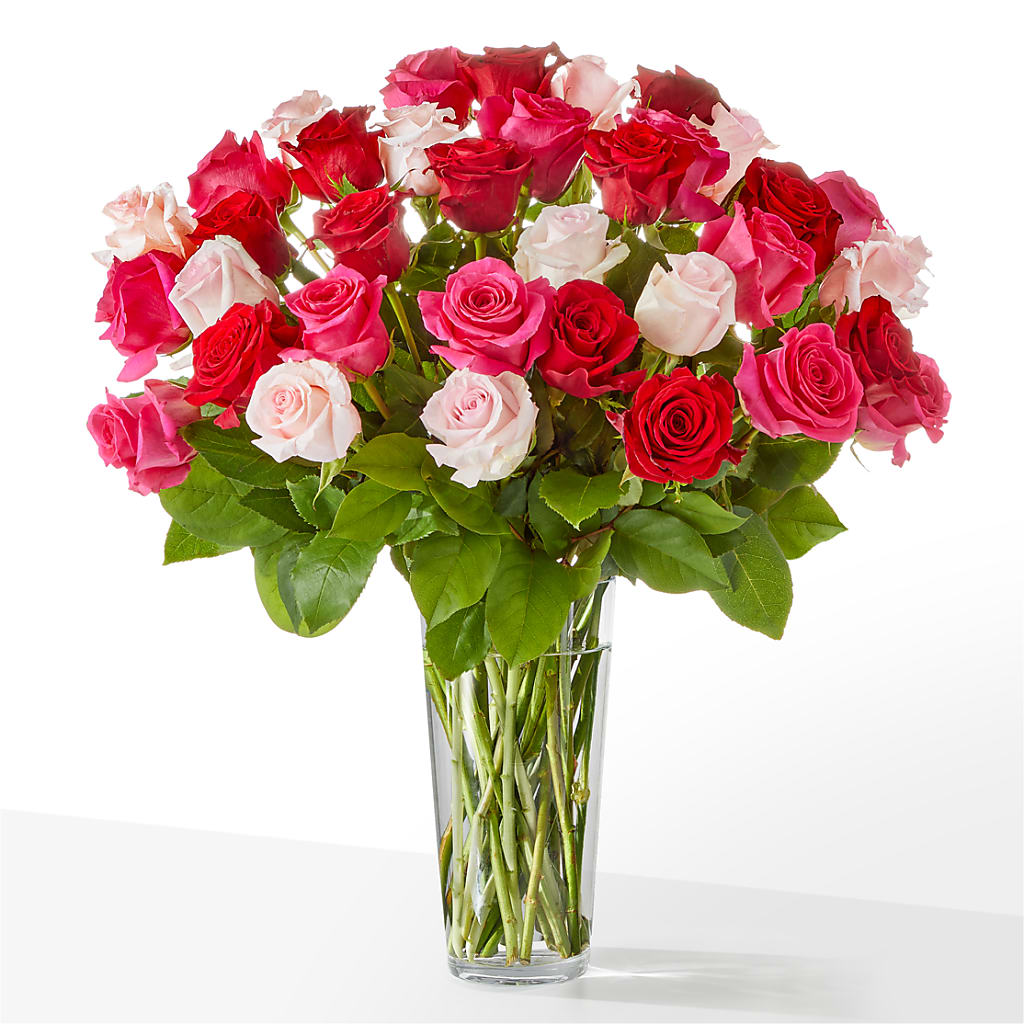 Charming Rose Bouquet – CARMIN'S FLOWER SHOP, Laredo TX