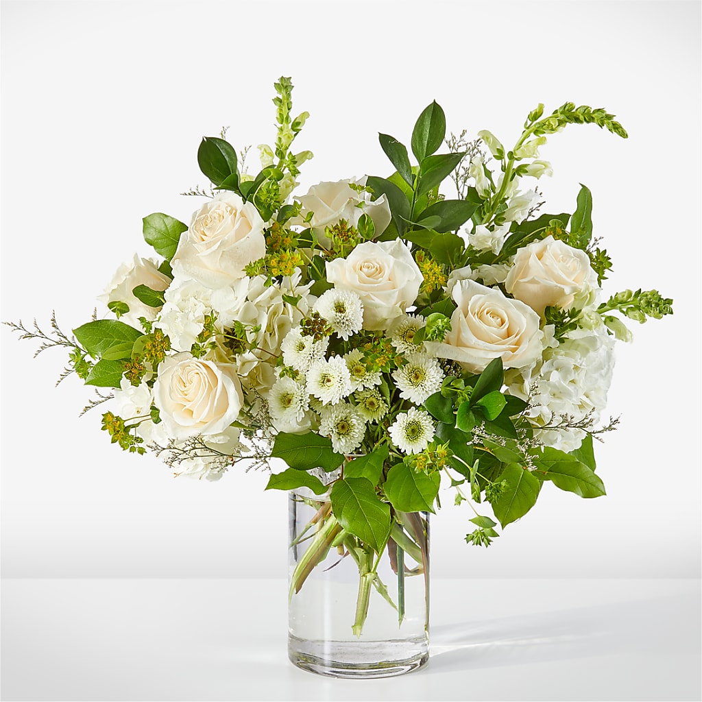 Hint of Vanilla Bouquet – CARMIN'S FLOWER SHOP, Laredo TX