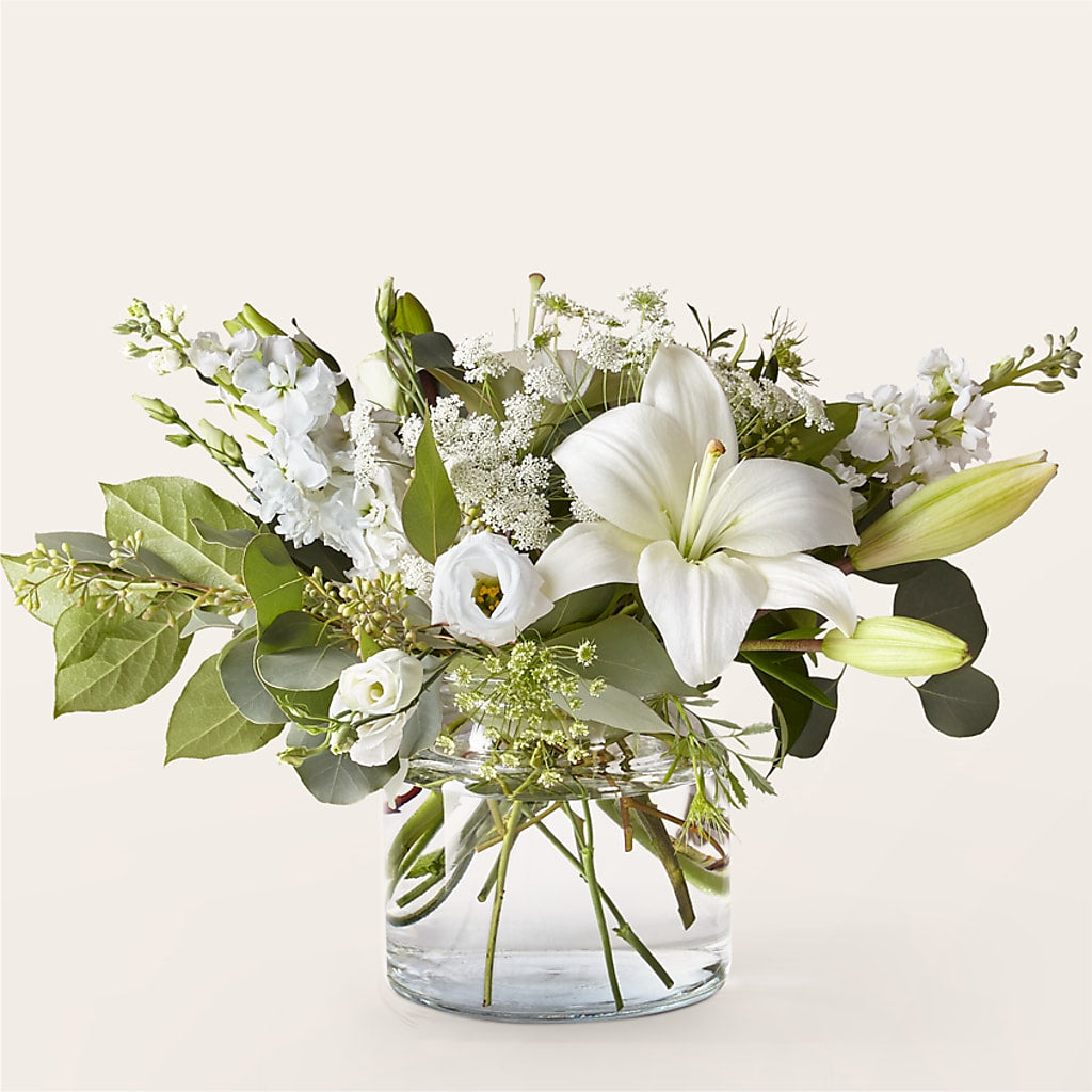 Alluring Elegance Bouquet – CARMIN'S FLOWER SHOP, Laredo TX