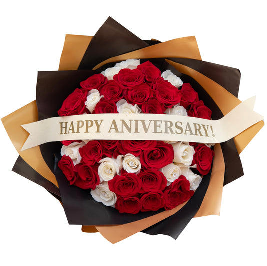 40 Red Rose Hand-held Bouquet – CARMIN'S FLOWER SHOP, Laredo TX