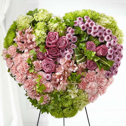 Heartwarming Standing Heart – CARMIN'S FLOWER SHOP, Laredo TX