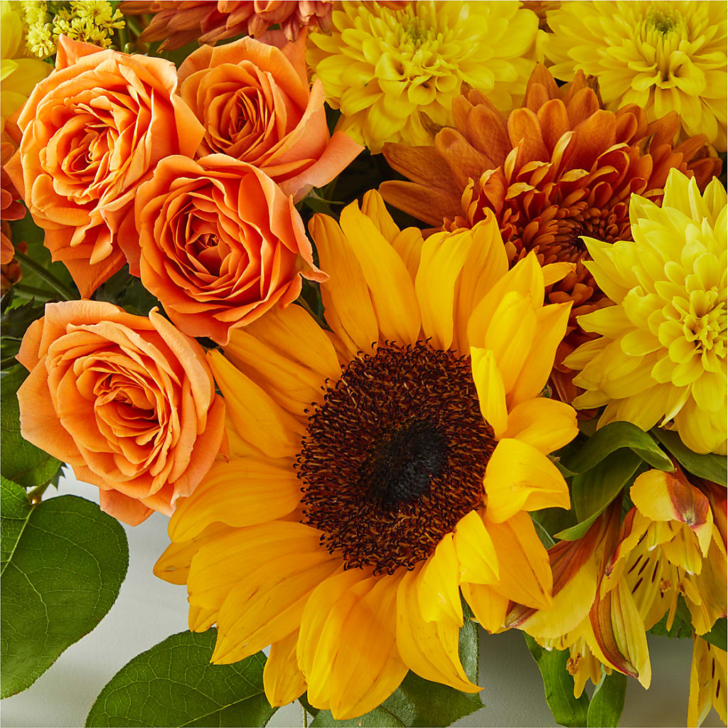 Autumn Harmony Centerpiece – CARMIN'S FLOWER SHOP, Laredo TX