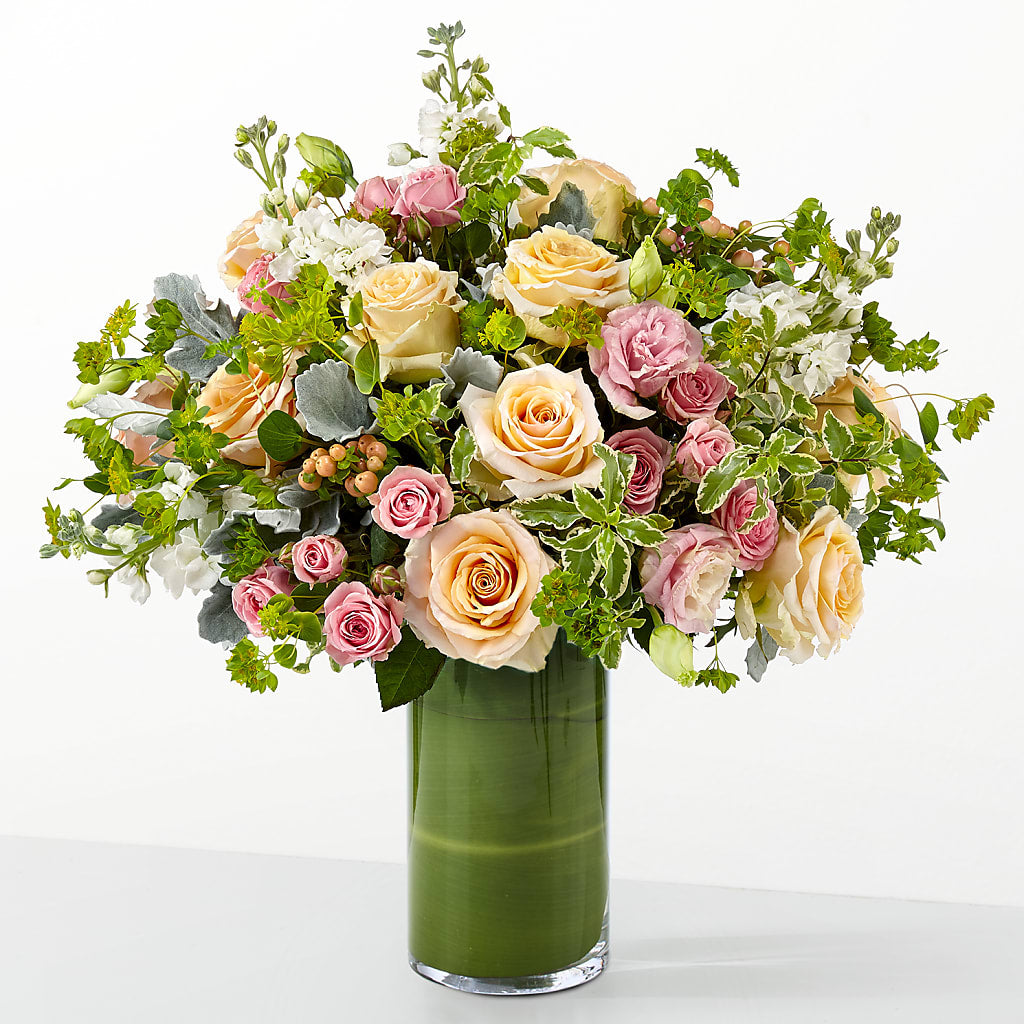 The Glamour Shot – CARMIN'S FLOWER SHOP, Laredo TX